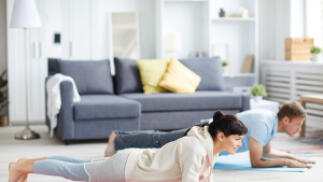 Elige la disciplina y el plan de entrenamiento que más te convenga a ti o a tu familia: steps, pilates, tonificación, fitness, aeróbic, intensivos de abdominales, preparación para embarazadas, masajes para bebés, yoga, actividades para mayores, ¡y mu